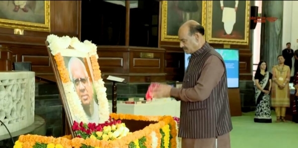 लोकसभा अध्यक्ष ओम बिरला