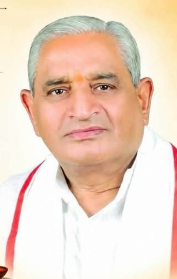 जयप्रकाश चतुर्वेदी (फाइल फोटो) जयप्रकाश चतुर्वेदी (फाइल फोटो)