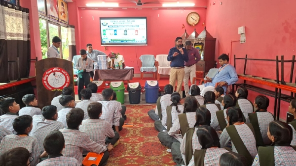 सरस्वती शिशु विद्या मंदिर में स्वच्छता जागरूकता कार्यक्रम आयोजित उत्कृष्ट छात्र हुए पुरस्कृत