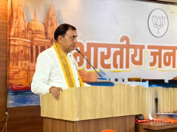 भाजपा काशी क्षेत्र अध्यक्ष अशोक चौरसिया