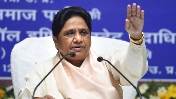 बसपा प्रमुख मायावती की फोटो बसपा प्रमुख मायावती की फोटो