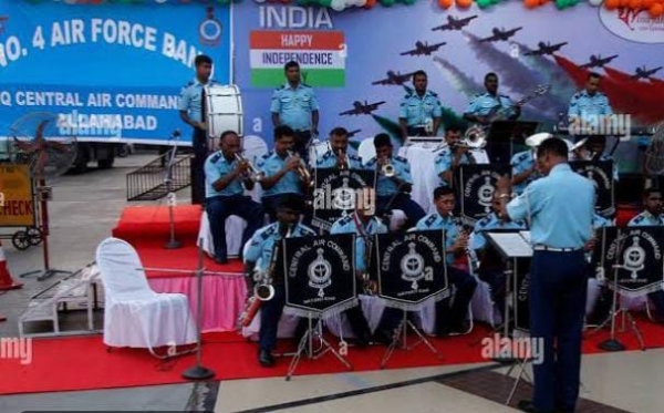 रक्षा मंत्रालय के 4 एयर फोर्स बैंड की फाइल फोटो रक्षा मंत्रालय के 4 एयर फोर्स बैंड की फाइल फोटो