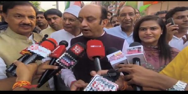 पंजाबझारखंडयोःप्रकरणे केजरीवाल- राहुलौ मौनं किमर्थम्? : सुधांशु त्रिवेदी