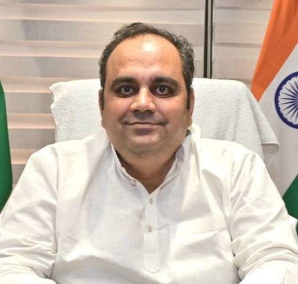 दिल्ली के स्वास्थ्य मंत्री डॉ. पंकज कुमार सिंह (फाइल फोटो)