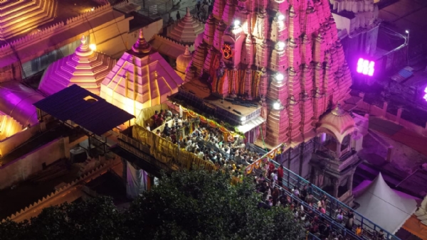The-series-of-darshan-of-Lord-