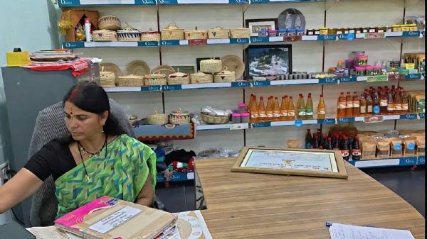 रेखा भट्ट बनीं महिला आत्मनिर्भरता की मिसाल