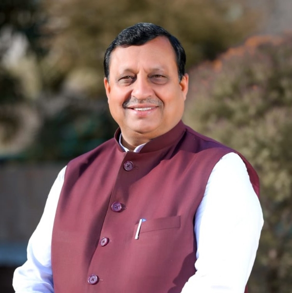 वीरेन्द्र कंवर।