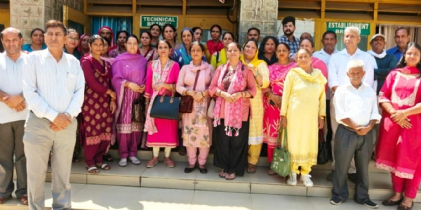 जाईका परियोजना व्रशिक्षण कार्यक्रम के दौरान।