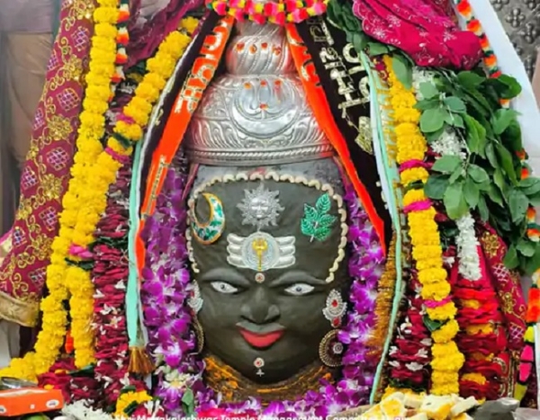 भस्म आरती में बाबा महाकाल का श्रृंगार भस्म आरती में बाबा महाकाल का श्रृंगार