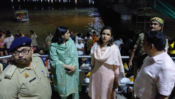 जायजा  लेती डीएम,एसपी