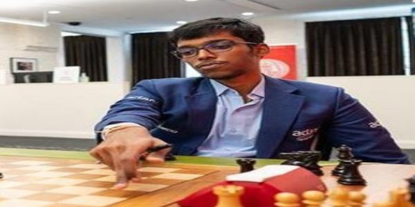: प्रज्ञानानन्दस्य ऐतिहासिकविजये मुख्यमन्त्रिणा रेवन्तरेड्डिना अभिनन्दनम्