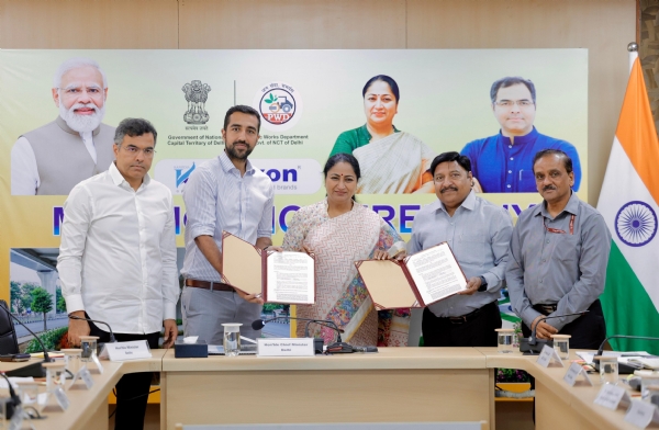 दिल्ली सचिवालय में सोमवार को डिक्सन टेक्नोलॉजीज लिमिटेड और कनोडिया ग्रुप के साथ समझौता ज्ञापत के दौरान दिल्ली की मुख्यमंत्री रेखा गुप्ता, लोक निर्माण मंत्री प्रवेश साहिब सिंह दिल्ली सचिवालय में सोमवार को डिक्सन टेक्नोलॉजीज लिमिटेड और कनोडिया ग्रुप के साथ समझौता ज्ञापत के दौरान दिल्ली की मुख्यमंत्री रेखा गुप्ता, लोक निर्माण मंत्री प्रवेश साहिब सिंह