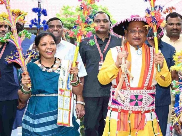 मुख्यमंत्री विष्णुदेव साय फाइल फाेटाे