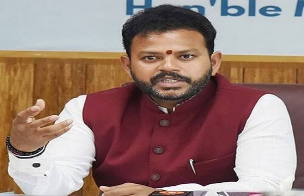 विमानन मंत्री के. राममोहन नायडू का फाइल फोटो विमानन मंत्री के. राममोहन नायडू का फाइल फोटो