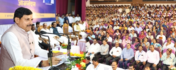 छिंदवाड़ा में अभिनंदन समारोह को संबोधित करते हुए मुख्यमंत्री डॉ. मोहन यादव