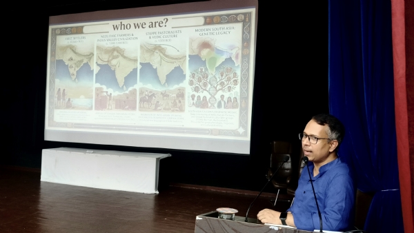 पूर्वांचल विश्वविद्यालय में आयोजित कार्यक्रम को सम्बोधित करते हुए मुख्य अतिथि प्रो ज्ञानेश्वर चौबे पूर्वांचल विश्वविद्यालय में आयोजित कार्यक्रम को सम्बोधित करते हुए मुख्य अतिथि प्रो ज्ञानेश्वर चौबे