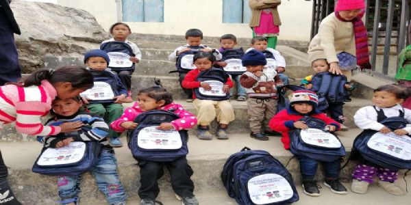 नेपालदेशे आगामीशैक्षणिकसत्रात् पुस्तकविहीनशुक्रवासरः शिक्षायां कौशलं च योजनयोः कार्यान्वयनस्य सज्जता