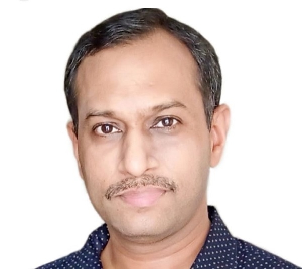 याेगेश गाेयल