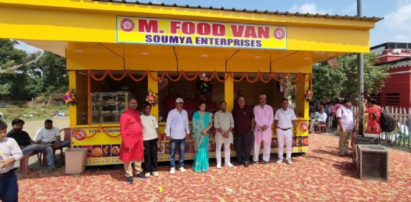मोबाइल फूड स्टॉल