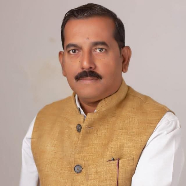 प्राचीन श्री दधिकांदो कमेटी के अध्यक्ष एवं पार्षद रुद्रसेन जायसवाल की फोटो प्राचीन श्री दधिकांदो कमेटी के अध्यक्ष एवं पार्षद रुद्रसेन जायसवाल की फोटो