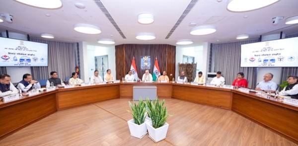 दिल्ली में आयोजित बैठक में गृह मंत्री शाह और अन्य गणमान्य व्यक्ति दिल्ली में आयोजित बैठक में गृह मंत्री शाह और अन्य गणमान्य व्यक्ति