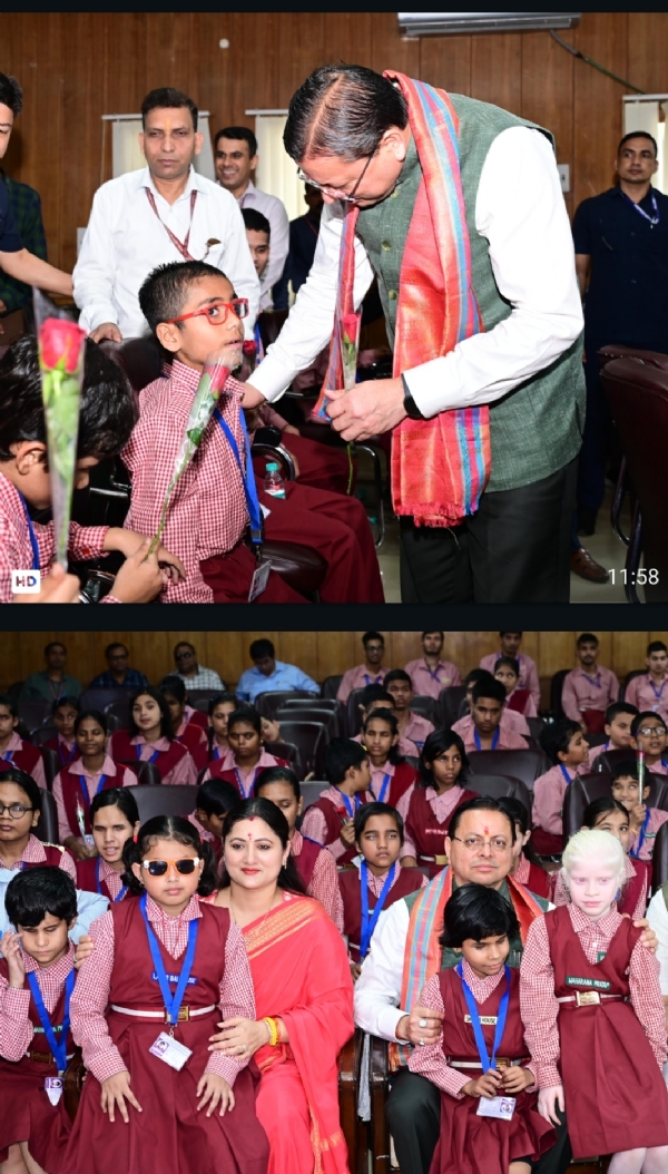राष्ट्रीय दृष्टि दिव्यांगजन सशक्तिकरण संस्थान पहुंचकर अध्ययनरत दिव्यांग बच्चों के साथ जन्मदिन की खुशियां मनाते मुख्यमंत्री धान औऱ पत्नी गीता धामी। राष्ट्रीय दृष्टि दिव्यांगजन सशक्तिकरण संस्थान पहुंचकर अध्ययनरत दिव्यांग बच्चों के साथ जन्मदिन की खुशियां मनाते मुख्यमंत्री धान औऱ पत्नी गीता धामी।