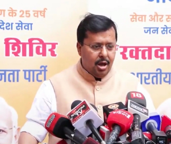 मीडिया को संबोधित करते हुए भाजपा अध्यक्ष नितिन नवीन मीडिया को संबोधित करते हुए भाजपा अध्यक्ष नितिन नवीन