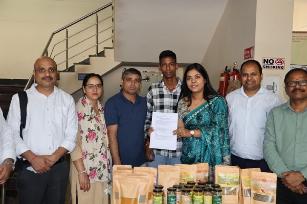 फोटो-24एनटीएच04 नई टिहरी के टीएचडीसी-आईएचईटी में बूट कैंप में प्रतिभाग करते स्वयं सहायता समूह के सदस्य। फोटो-24एनटीएच04 नई टिहरी के टीएचडीसी-आईएचईटी में बूट कैंप में प्रतिभाग करते स्वयं सहायता समूह के सदस्य।