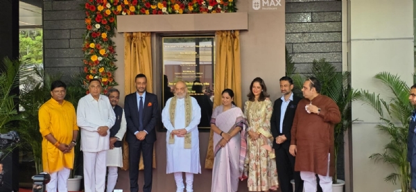 साकेत में केंद्रीय गृह मंत्री अमित शाह गुरुवार को मैक्स स्मार्ट सुपर स्पेशयलिटी अस्पताल का उद्घाटन करते हुए साकेत में केंद्रीय गृह मंत्री अमित शाह गुरुवार को मैक्स स्मार्ट सुपर स्पेशयलिटी अस्पताल का उद्घाटन करते हुए