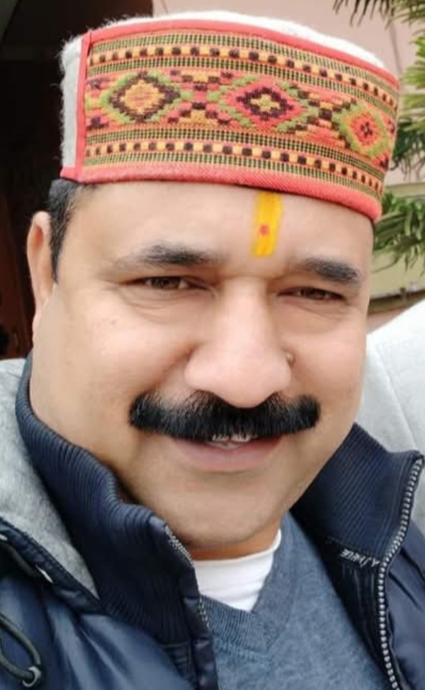 राजीव भनोट।