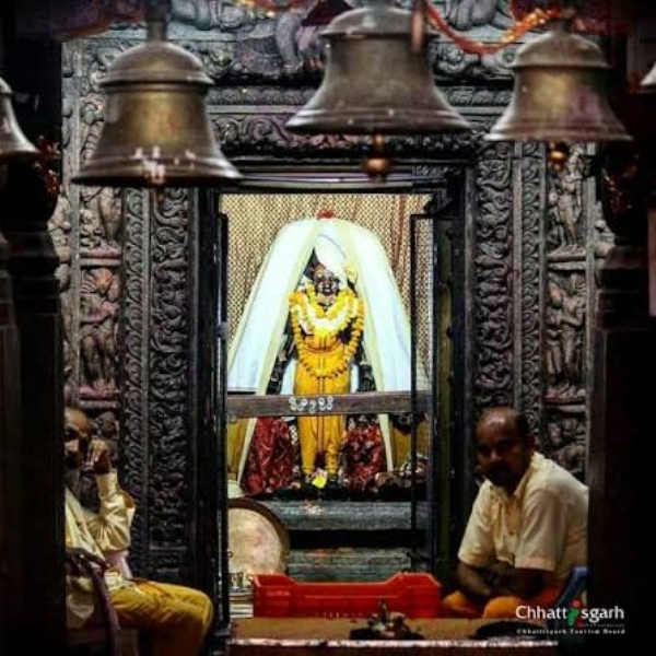 राजिम का प्रसिद्द राजीव लोचन मंदिर